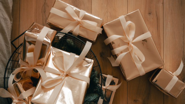 Luxury Gift Delivery Trends: Elevating Celebrations with Curated Experiences